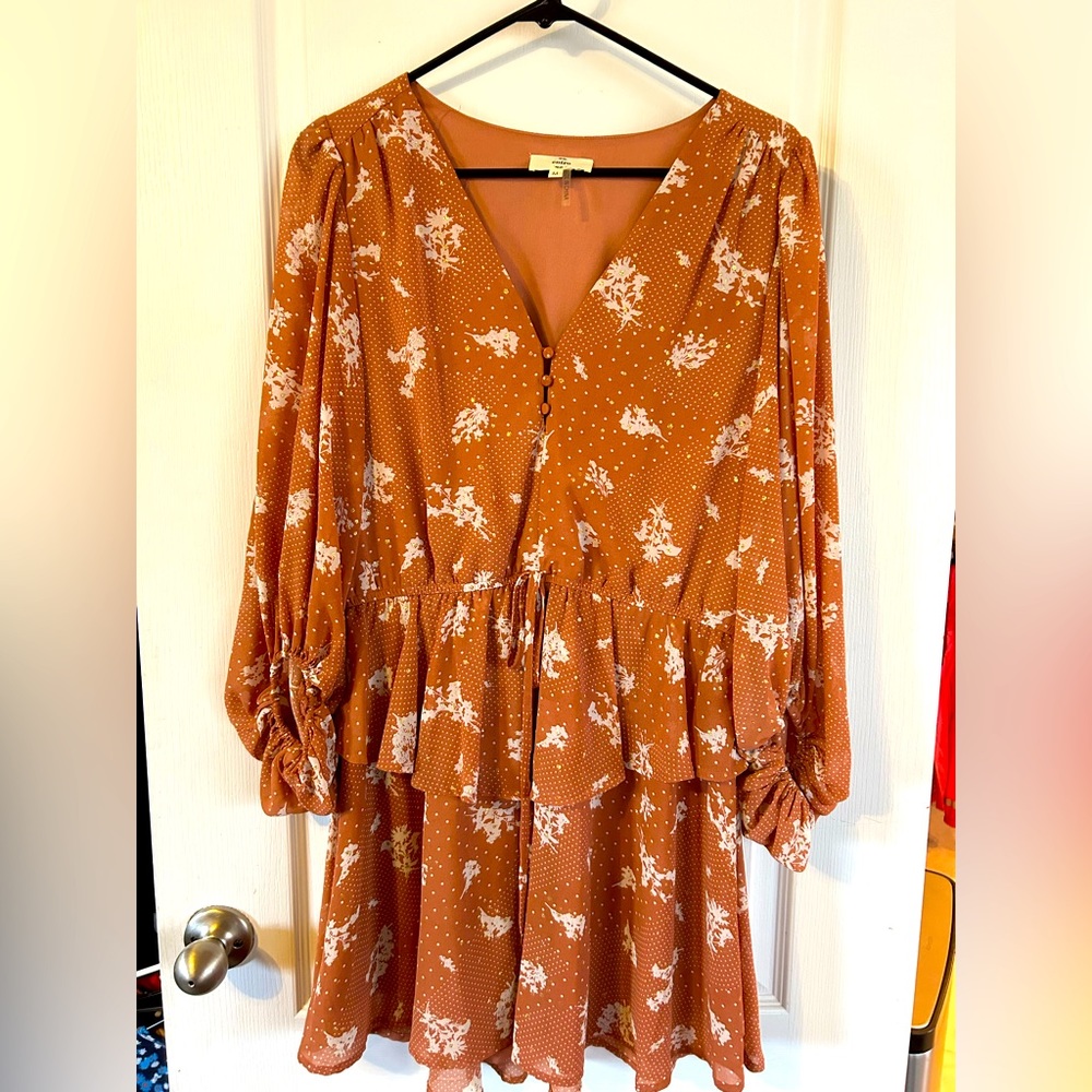 entro Ruffle Dress